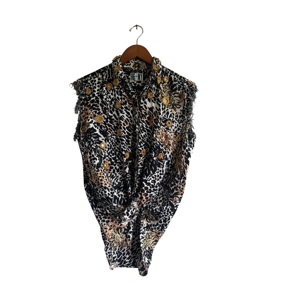 HC NY Sleeveless Top Medium Black White Leopard Print‎ Embellished Blouse